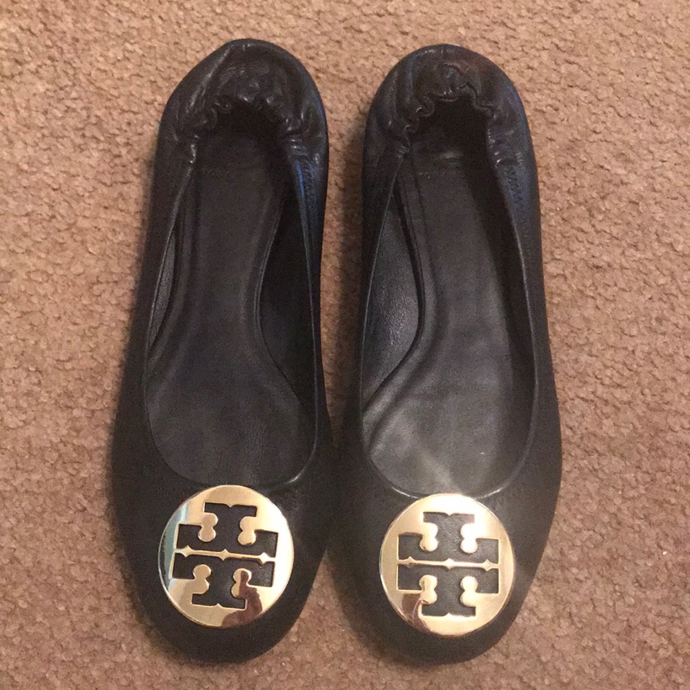 Tory Burch Black & gold flats